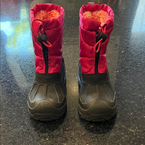 Kids Waterproof Snow Boots in Pink and Black - Picture 3 of 7